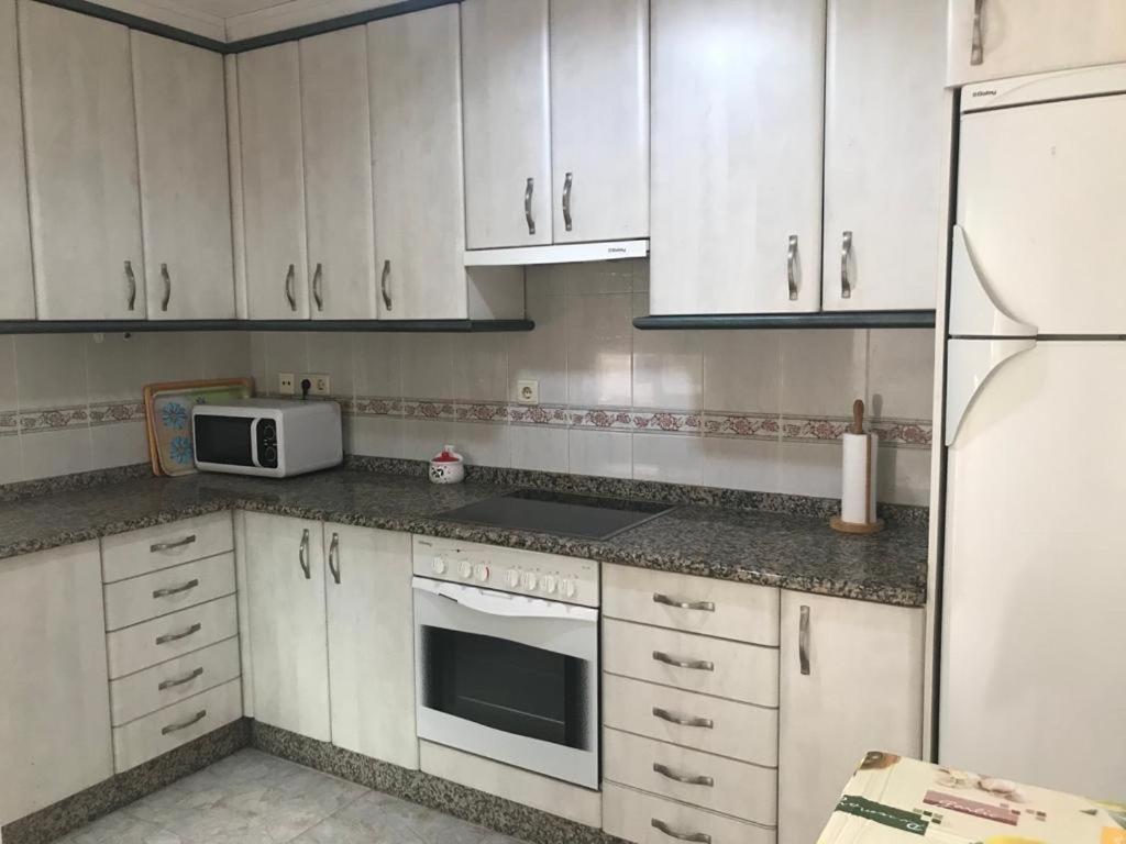 Apartamentos Turisticos Chus La Corogne Extérieur photo